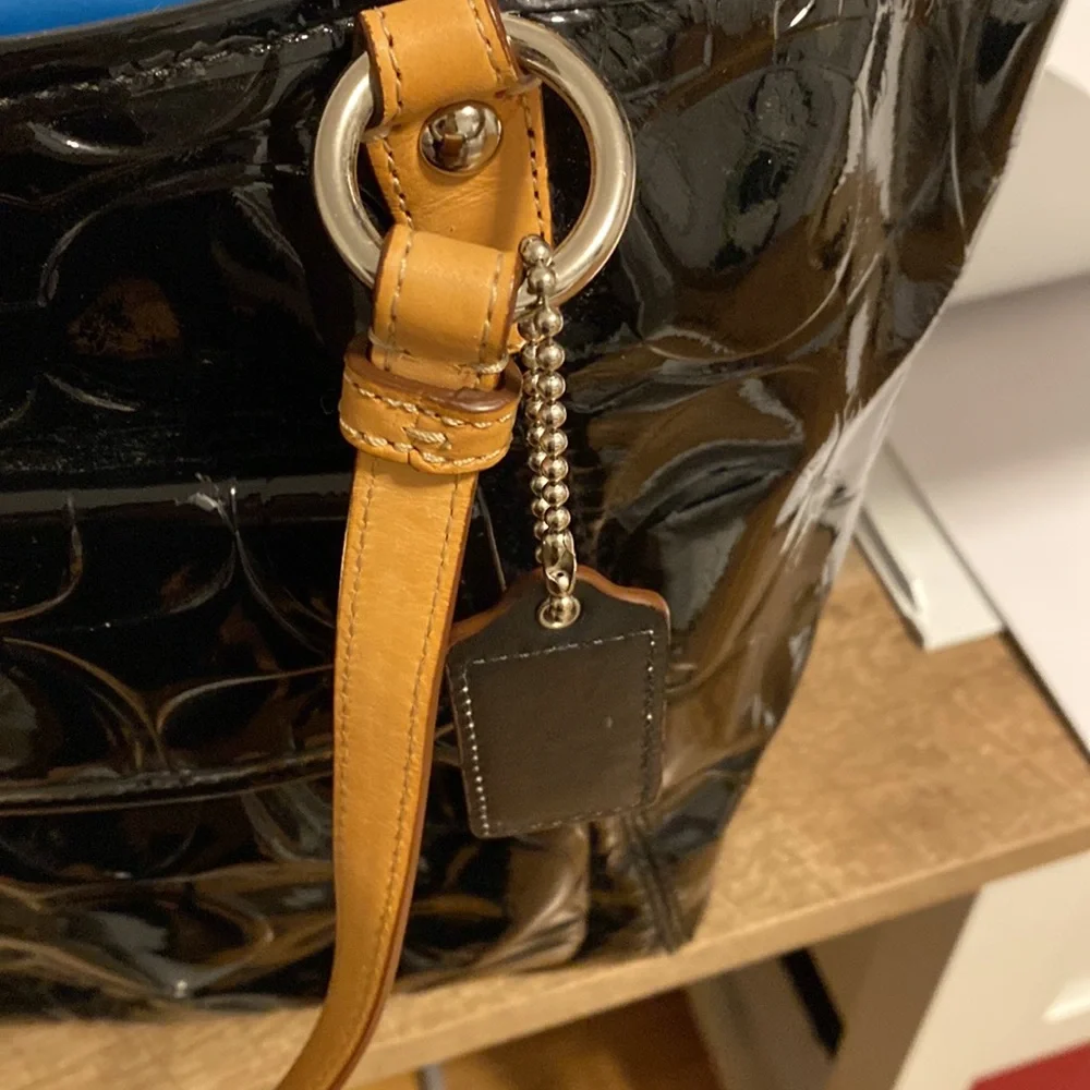 Preloved Coach Embossed Patent Leather Madison Tote - Picture 6 of 13